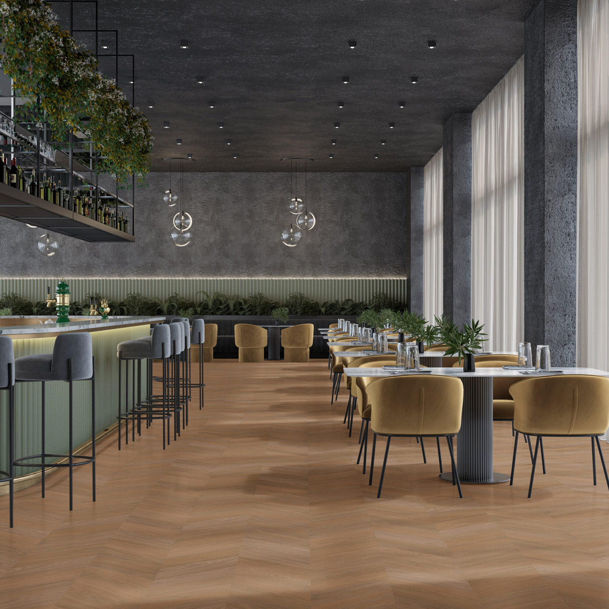 Donkere eiken PVC-vloer in een moderne restaurantomgeving met een bar, elegante stoelen en veel natuurlijk licht.